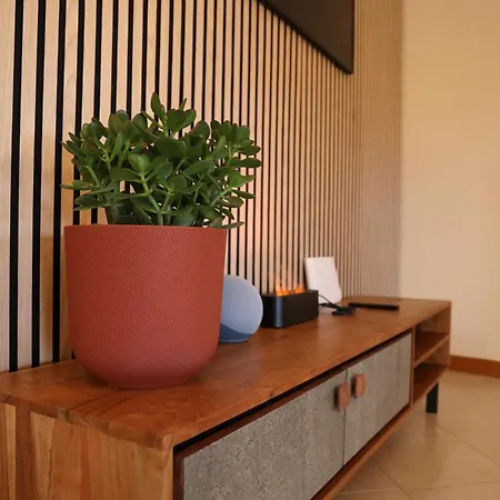 Lecchi Apartment