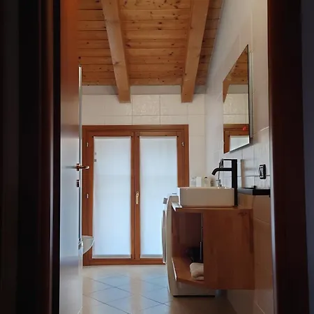 Apartment Lecchi